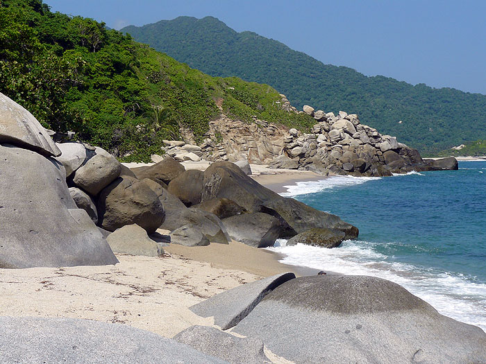 CO0907EP369_tayrona_ecohabs.jpg [&copy; Last Frontiers Ltd]