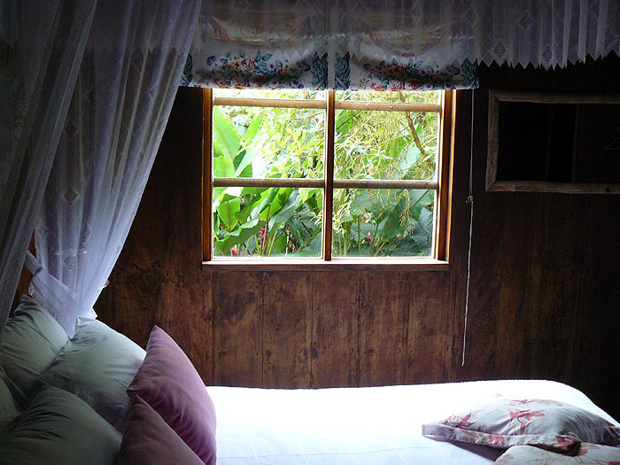 EC0608RB0191_septimo-paraiso.jpg [© Last Frontiers Ltd]
